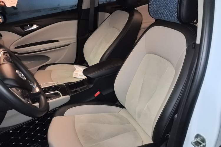 Used Buick Verano 2019 Sedan 15S Automatic Leading Model Left Front Seat