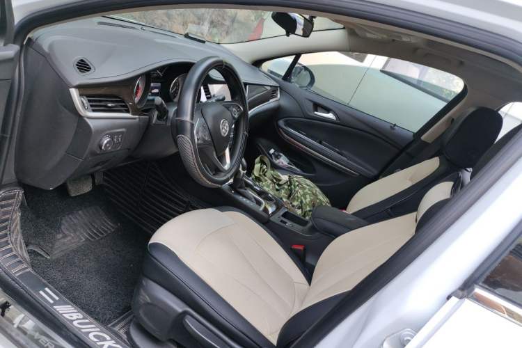 Used Buick Verano 2019 Sedan 20T Dual-Clutch Leading Model Left Front Seat