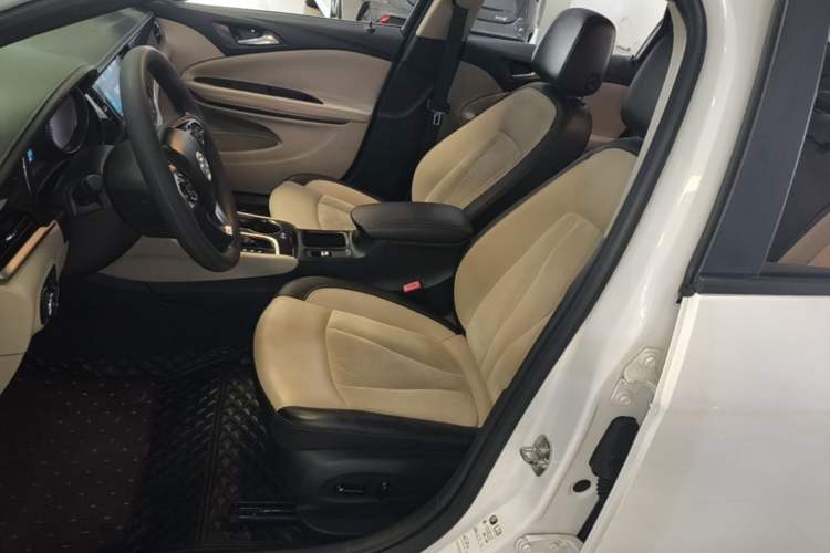 Used Buick Verano 2019 Sedan 15S Automatic Leading Model Left Front Seat