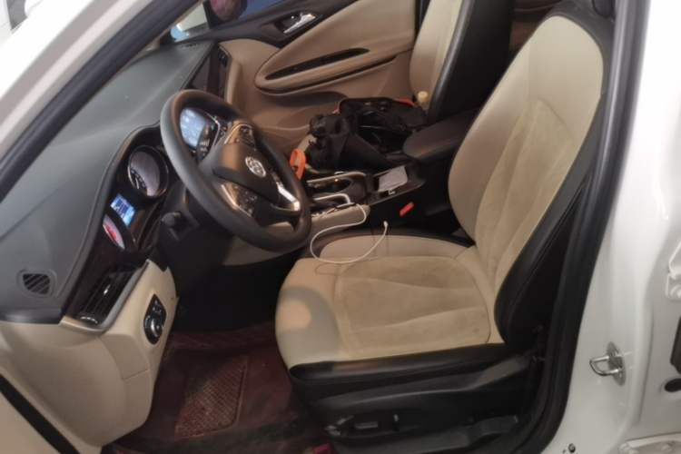 Used Buick Verano 2019 Sedan 15S Automatic Leading Model Left Front Seat