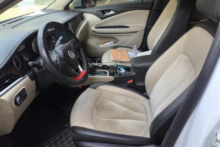 Used Buick Verano 2019 Sedan 15S Automatic Leading Model Left Front Seat