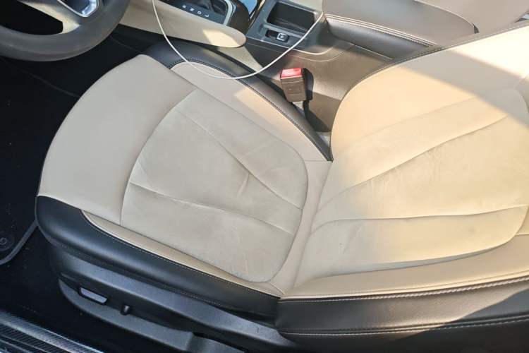 Used Buick Verano 2019 Sedan 15S Automatic Leading Model Left Front Seat