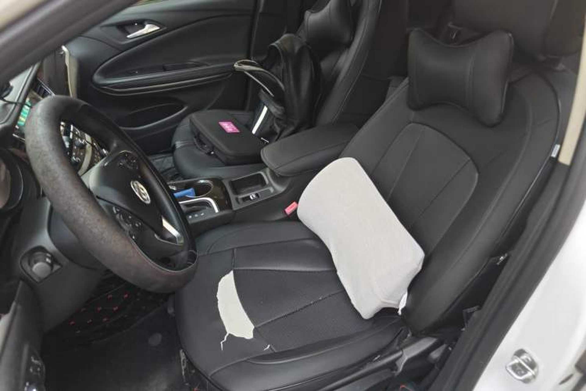Used Buick Verano 2019 Sedan 20T Dual-Clutch Leading Model Left Front Seat
