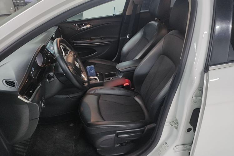 Used Buick Verano 2019 Sedan 20T Dual-Clutch Leading Model Left Front Seat