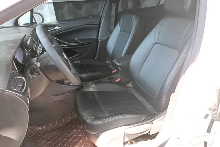 Used Buick Verano 2019 Hatchback 15S Automatic Ambition Model Left Front Seat