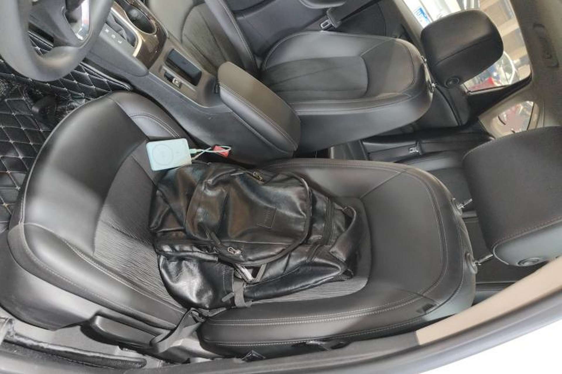 Used Buick Verano 2019 Sedan 20T Dual-Clutch Leading Model Left Front Seat