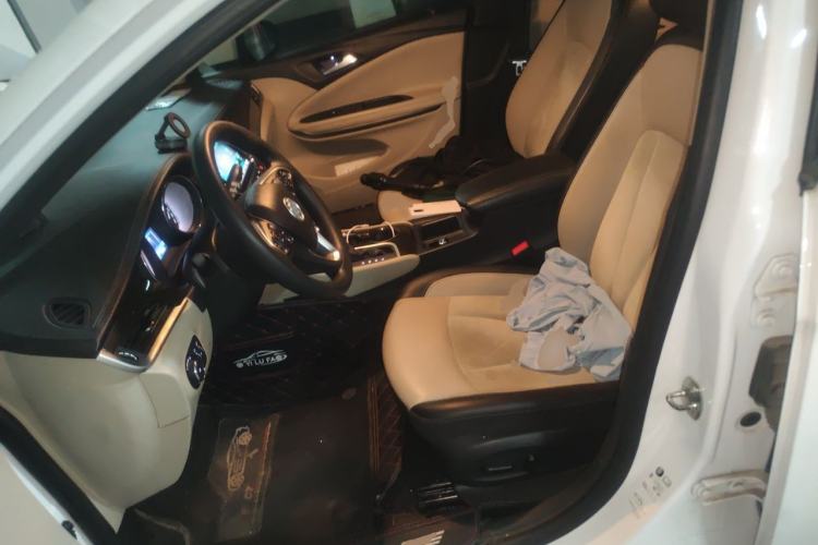 Used Buick Verano 2019 Sedan 15S Automatic Leading Model Left Front Seat
