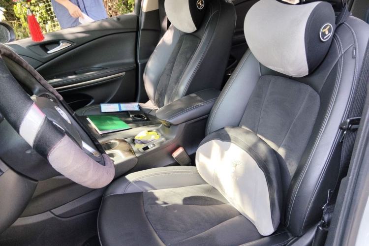 Used Buick Verano 2019 Sedan 20T Dual-Clutch Elite Model Left Front Seat