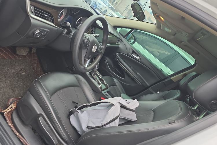 Used Buick Verano 2019 Sedan 20T Dual-Clutch Leading Model Left Front Seat