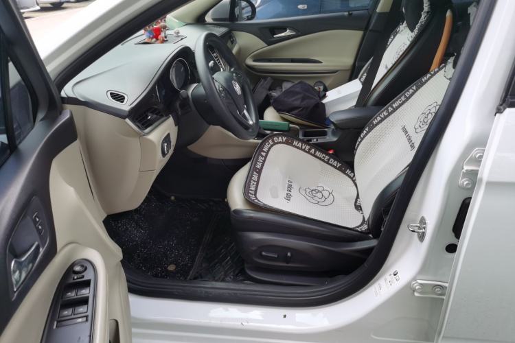 Used Buick Verano 2019 Sedan 15S Automatic Leading Model Left Front Seat