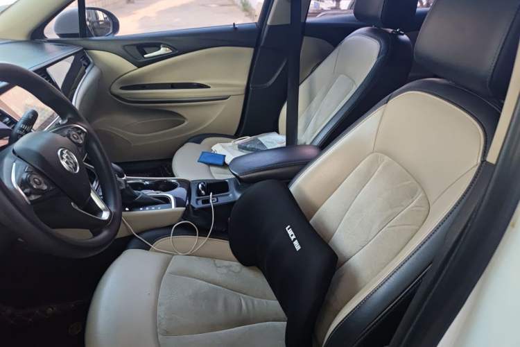 Used Buick Verano 2019 Sedan 15S Automatic Leading Model Left Front Seat