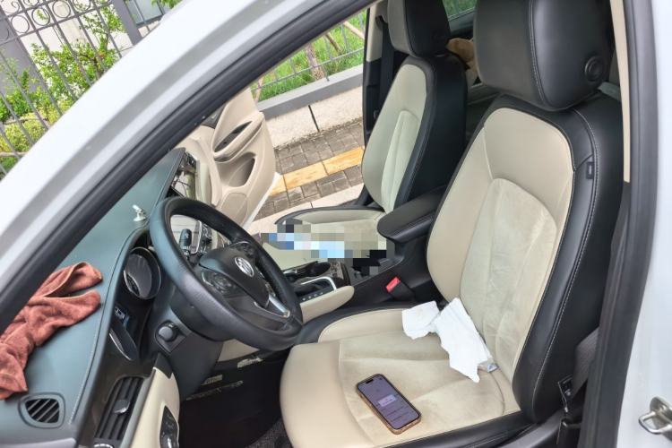 Used Buick Verano 2019 Sedan 15S Automatic Leading Model Left Front Seat