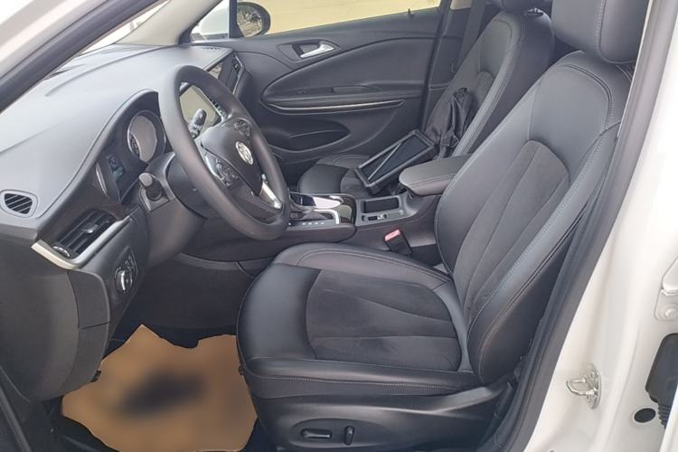 Used Buick Verano 2019 Sedan 20T Dual-Clutch Elite Model Left Front Seat