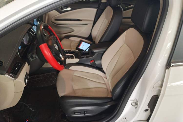 Used Buick Verano 2019 Sedan 15S Automatic Leading Model Left Front Seat