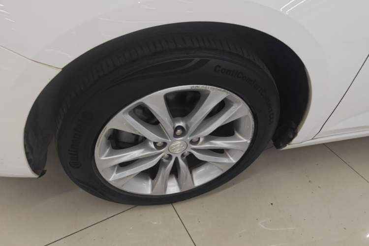 Used Buick Verano 2019 Sedan 20T Dual-Clutch Leading Model Left Front Wheel Hub