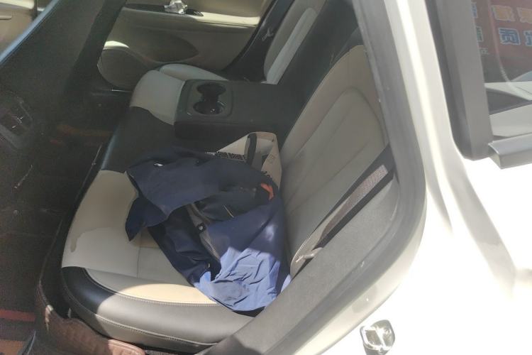 Used Buick Verano 2019 Sedan 15S Automatic Leading Model Left Rear Seat