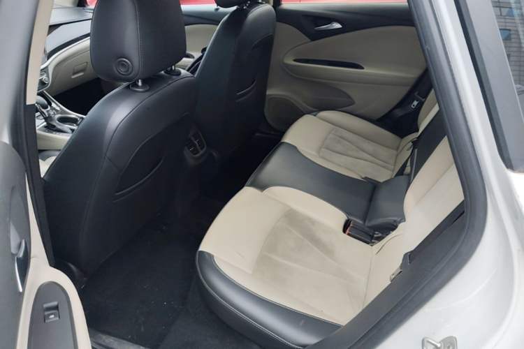 Used Buick Verano 2019 Sedan 15S Automatic Leading Model Left Rear Seat