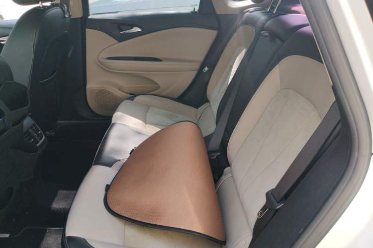 Used Buick Verano 2019 Sedan 15S Automatic Leading Model Left Rear Seat