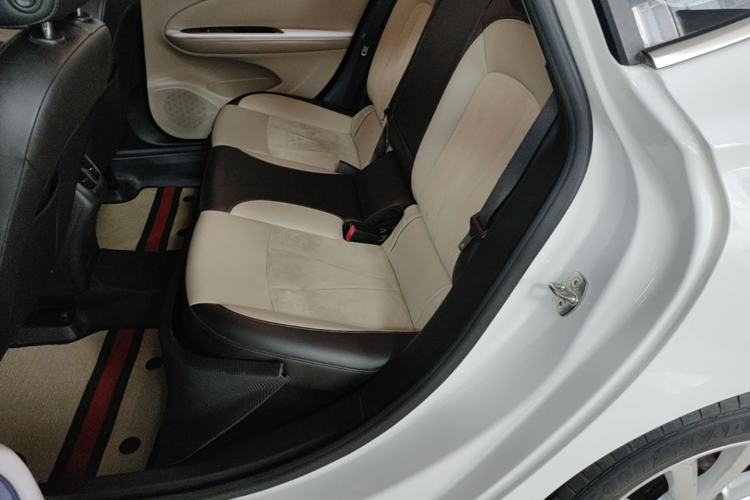 Used Buick Verano 2019 Sedan 15S Automatic Leading Model Left Rear Seat