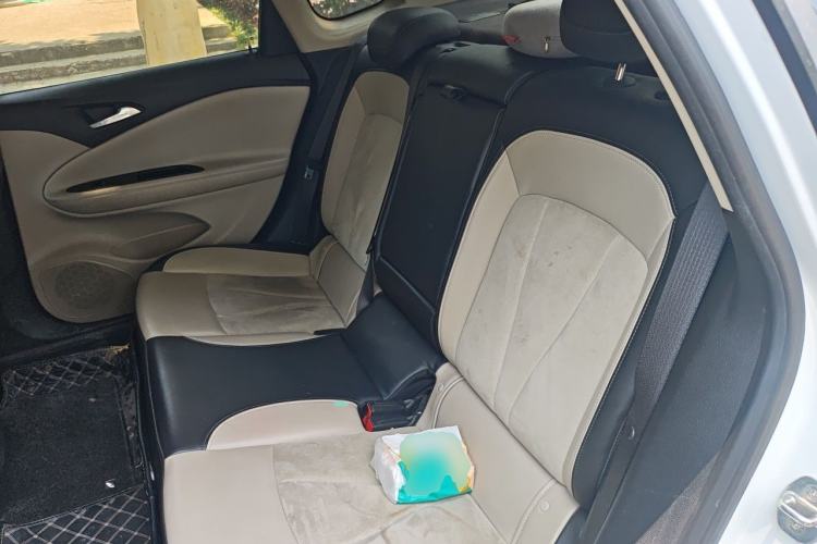 Used Buick Verano 2019 Sedan 15S Automatic Leading Model Left Rear Seat