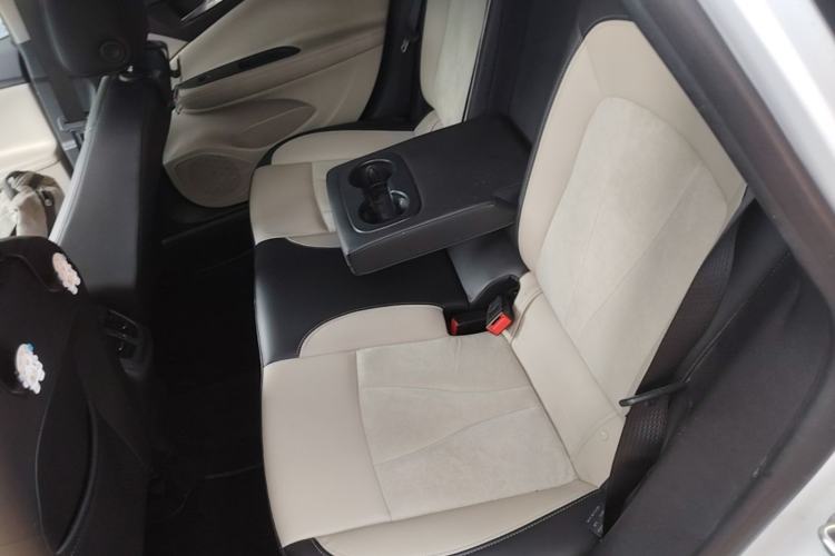 Used Buick Verano 2019 Sedan 15S Automatic Leading Model Left Rear Seat