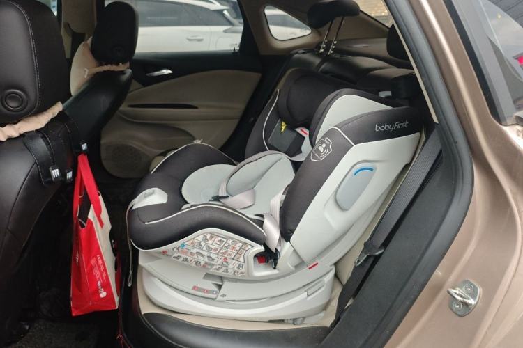Used Buick Verano 2019 Sedan 15S Automatic Leading Model Left Rear Seat