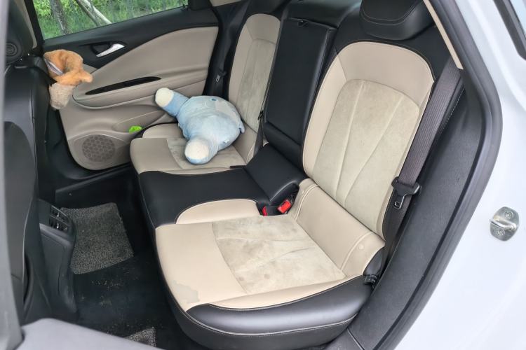 Used Buick Verano 2019 Sedan 15S Automatic Leading Model Left Rear Seat