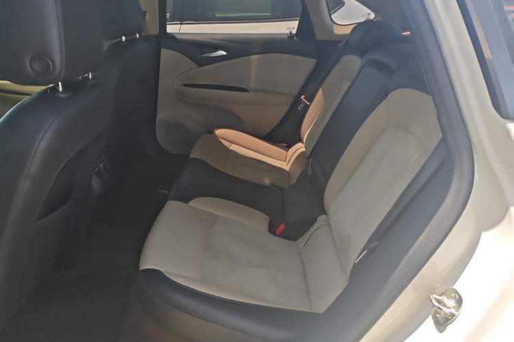 Used Buick Verano 2019 Sedan 15S Automatic Leading Model Left Rear Seat
