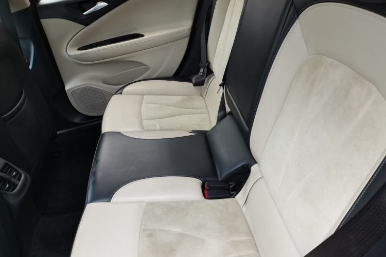 Used Buick Verano 2019 Sedan 15S Automatic Leading Model Left Rear Seat