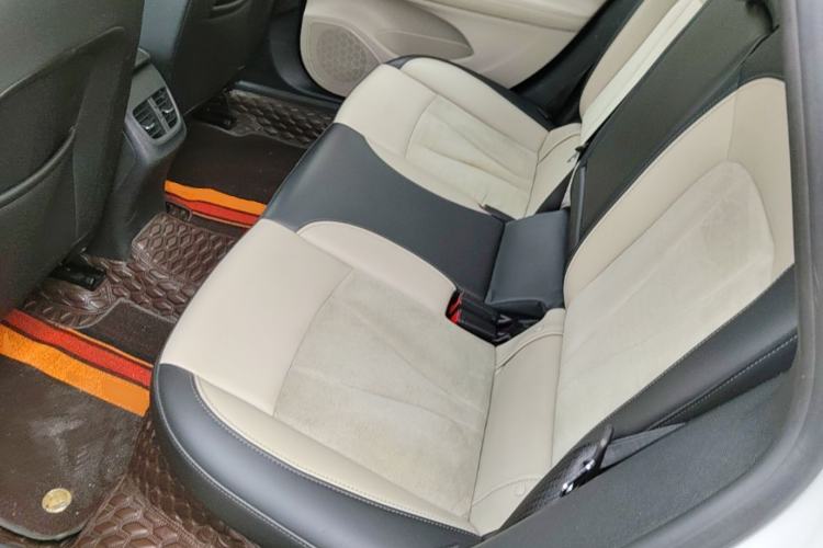 Used Buick Verano 2019 Sedan 15S Automatic Leading Model Left Rear Seat