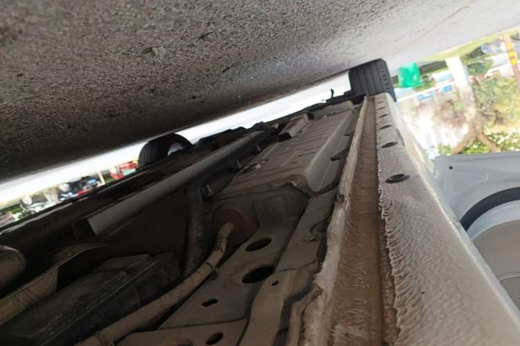 Used Buick Verano 2019 Sedan 15S Automatic Leading Model Left Side Sill