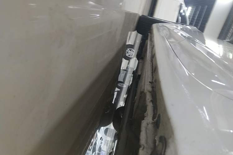 Used Buick Verano 2019 Sedan 20T Dual-Clutch Leading Model Left Side Sill