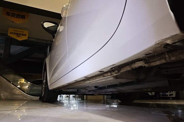 Used Buick Verano 2019 Sedan 15S Automatic Entry Model Left Side Sill