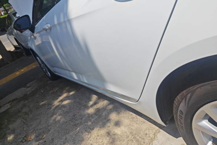 Used Buick Verano 2019 Sedan 15S Automatic Entry Model Left Side Sill