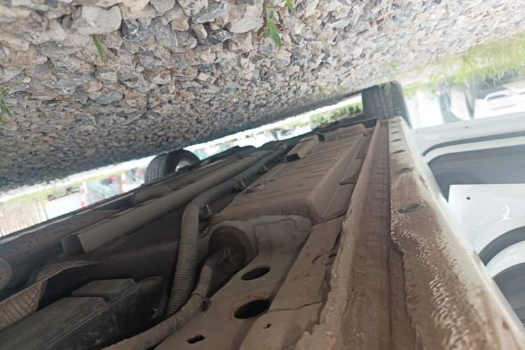 Used Buick Verano 2019 Sedan 20T Dual-Clutch Leading Model Left Side Sill