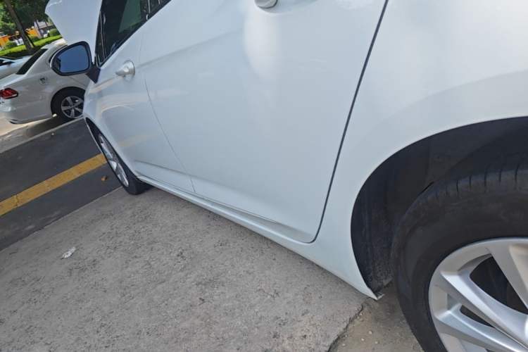 Used Buick Verano 2019 Sedan 15S Automatic Entry Model Left Side Sill
