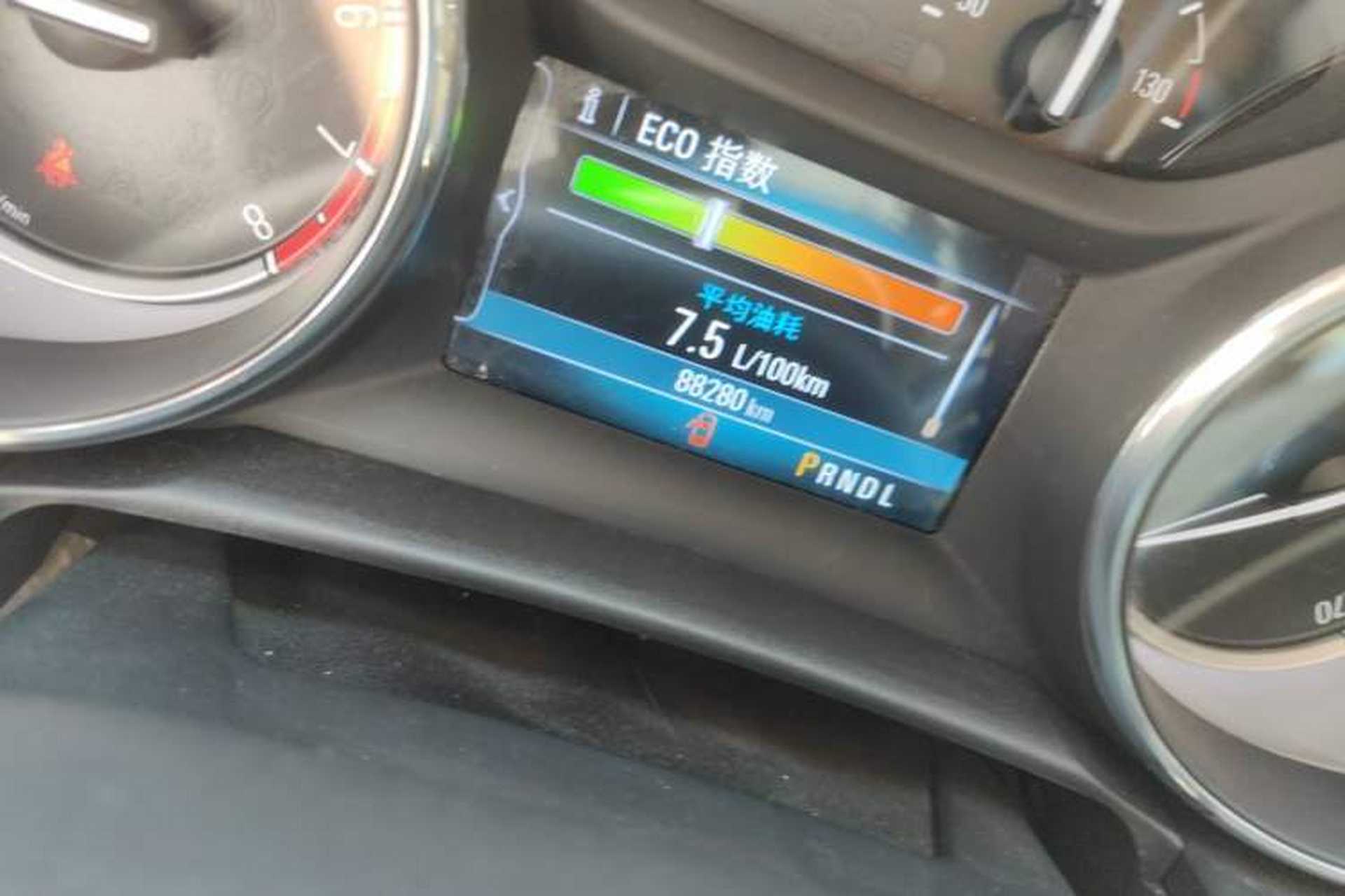 Used Buick Verano 2019 Sedan 15S Automatic Leading Model Odometer Close Up