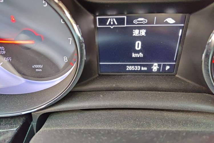 Used Buick Verano 2019 Two-Door GS 20T Dual-Clutch Progressive Model Odometer Close Up