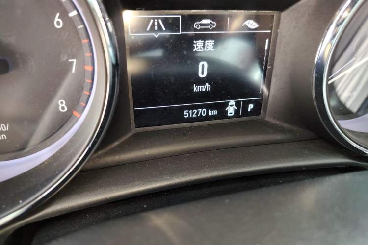Used Buick Verano 2019 Sedan 15S Automatic Entry Model Odometer Close Up