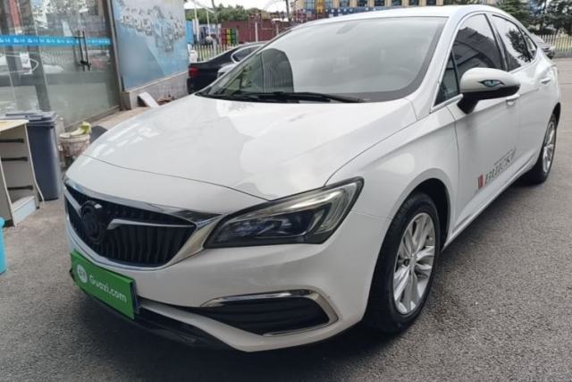 Buick Verano 2019 Sedan 20T Dual-Clutch Elite Model с пробегом