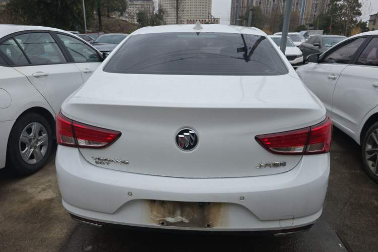 Used Buick Verano 2019 Sedan 20T Dual-Clutch Leading Model Rear