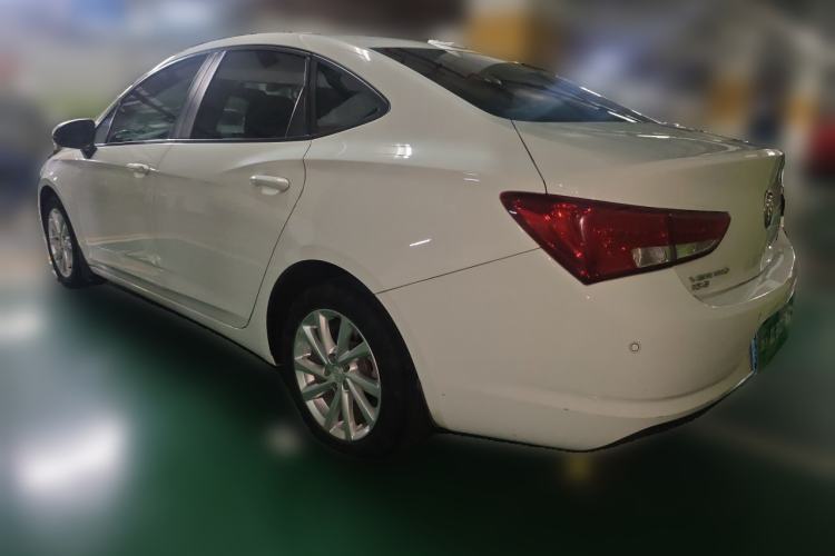 Used Buick Verano 2019 Sedan 15S Automatic Leading Model Rear Left 45 Deg