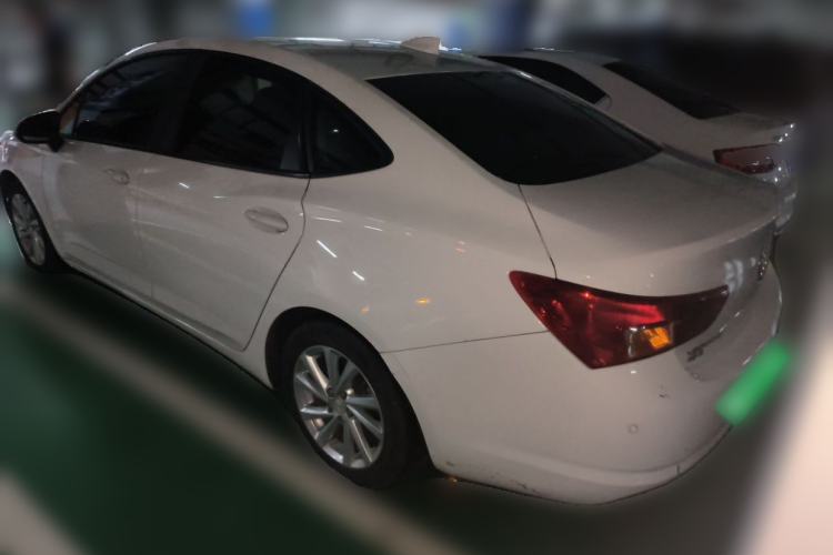 Used Buick Verano 2019 Sedan 15S Automatic Entry Model Rear Left 45 Deg