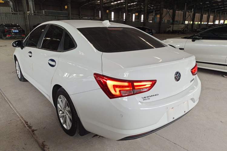 Used Buick Verano 2019 Sedan 15S Automatic Leading Model Rear Left 45 Deg