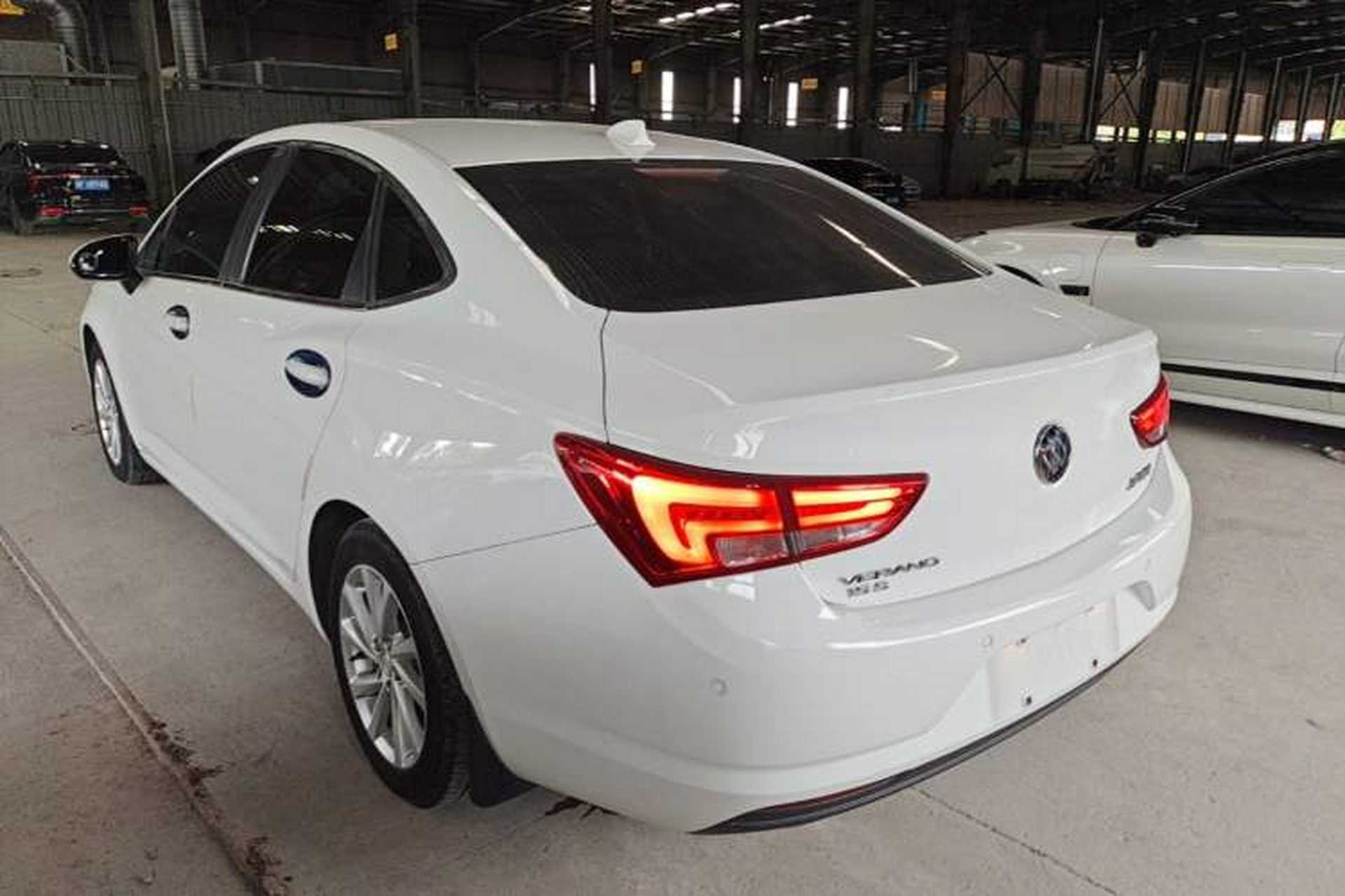 Used Buick Verano 2019 Sedan 15S Automatic Leading Model Rear Left 45 Deg