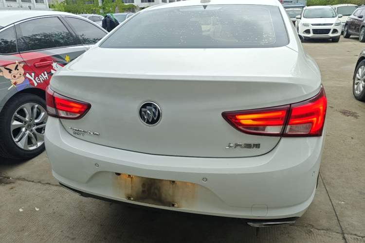 Used Buick Verano 2019 Sedan 20T Dual-Clutch Leading Model Rear