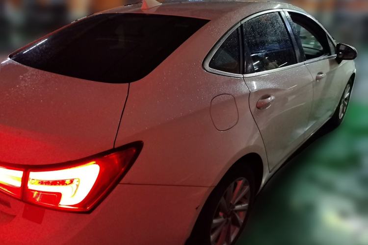 Used Buick Verano 2019 Sedan 15S Automatic Leading Model Rear Right 45 Deg