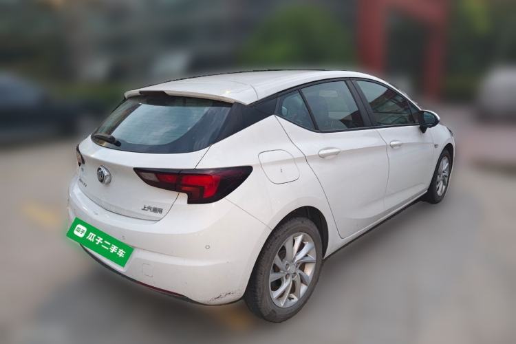 Used Buick Verano 2019 Hatchback 15S Automatic Leading Model Rear Right 45 Deg