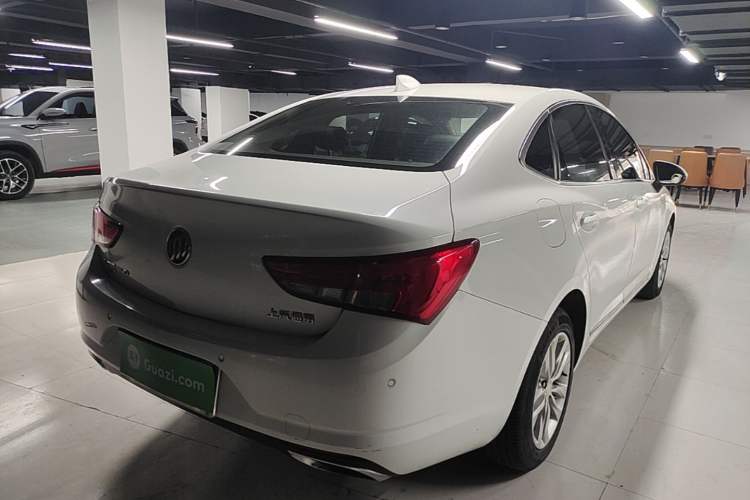 Used Buick Verano 2019 Sedan 20T Dual-Clutch Leading Model Rear Right 45 Deg