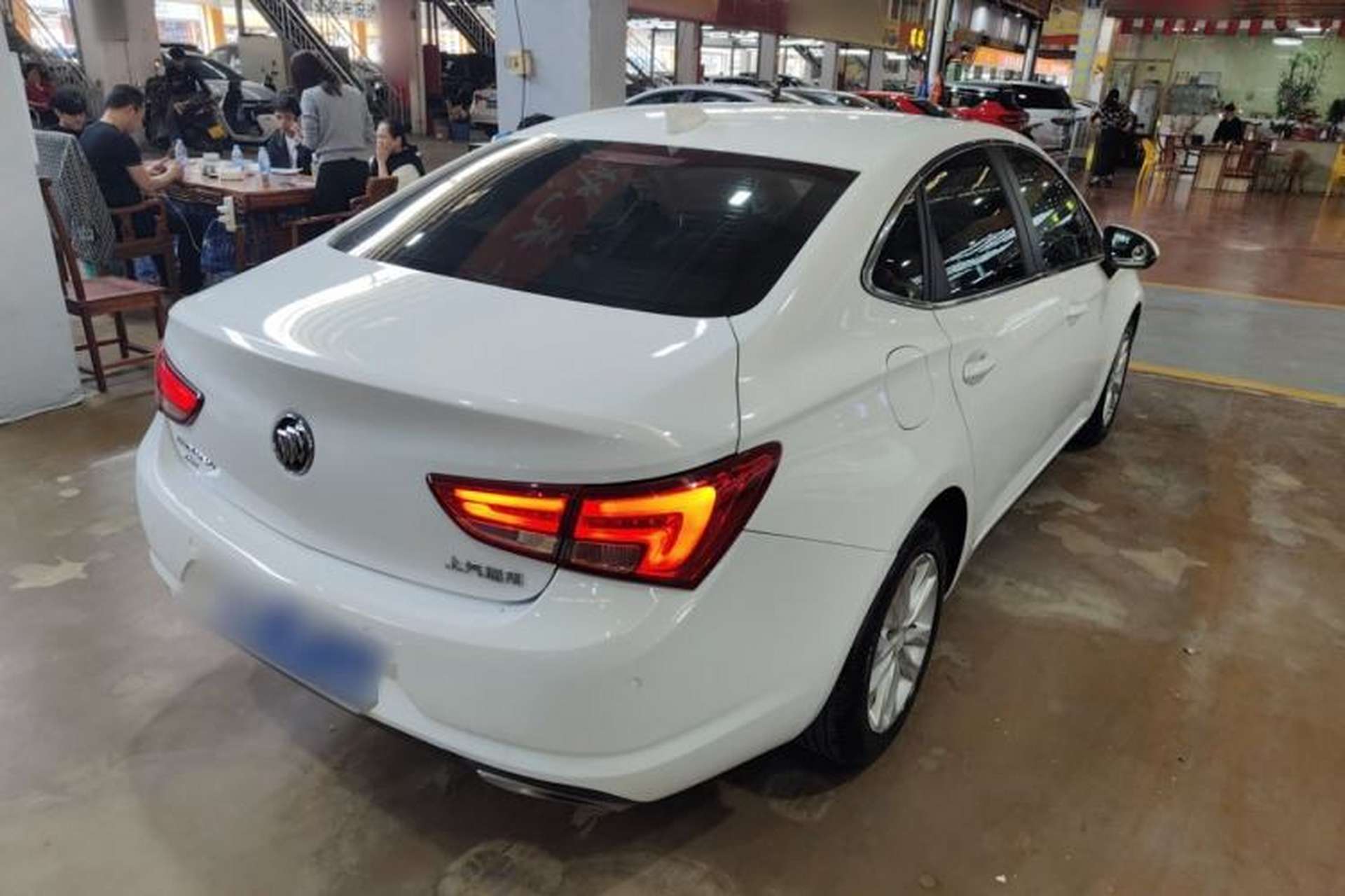 Used Buick Verano 2019 Sedan 20T Dual-Clutch Leading Model Rear Right 45 Deg